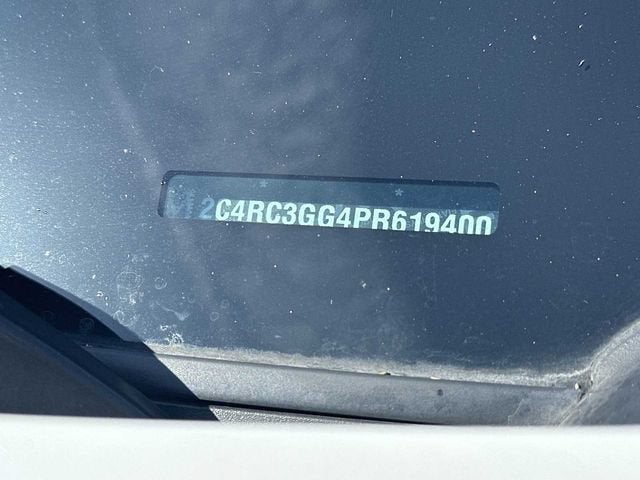 Chrysler Pacifica Limited AWD 2023