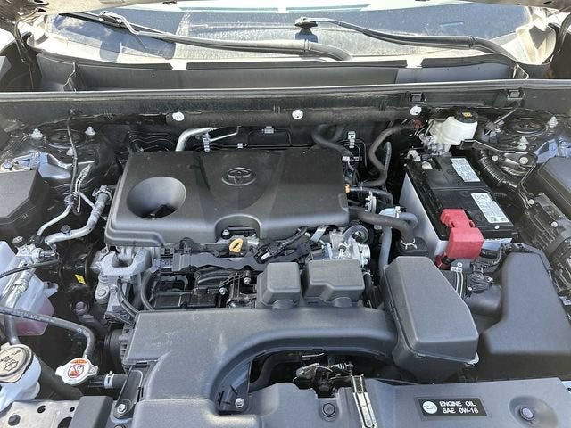 Toyota RAV4 XLE Premium 2024