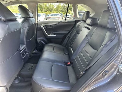 Toyota RAV4 XLE Premium 2024