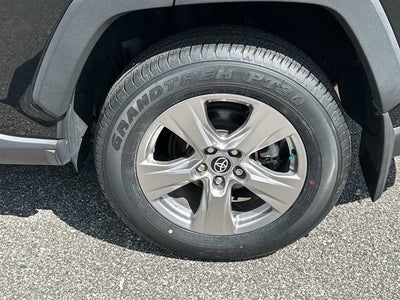 Toyota RAV4 XLE 2023