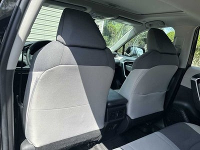 Toyota RAV4 XLE 2023