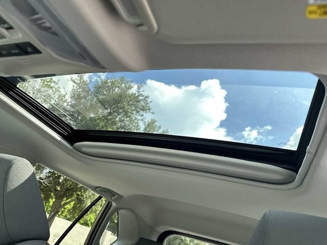 Toyota RAV4 XLE 2023