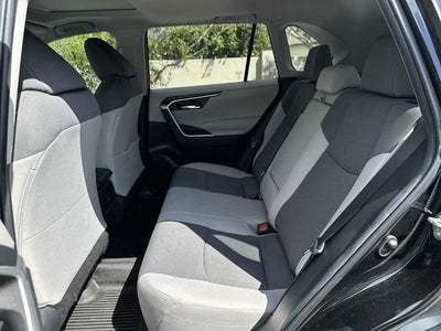 Toyota RAV4 XLE 2023