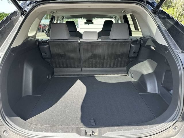 Toyota RAV4 XLE 2023