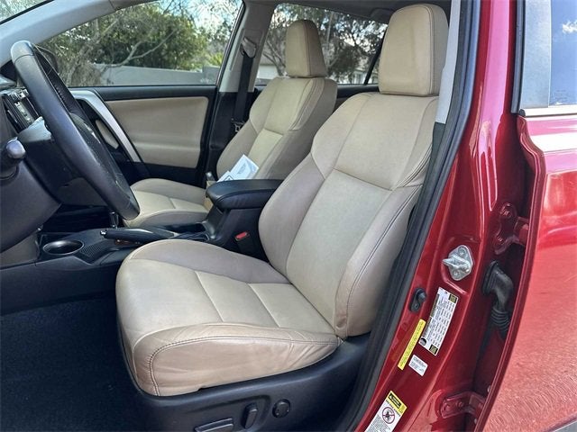 Toyota RAV4 Limited 2015