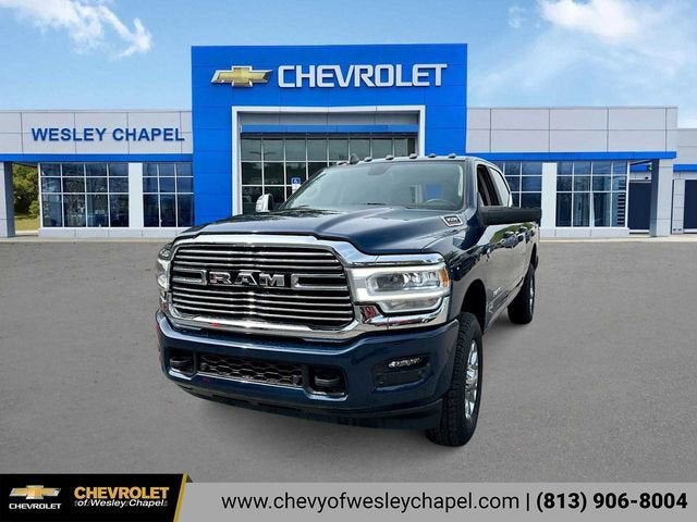 RAM 3500 Laramie Crew Cab 4x4 de 2024 con caja de 1,93 m