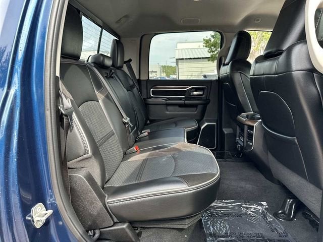 RAM 3500 Laramie Crew Cab 4x4 de 2024 con caja de 1,93 m
