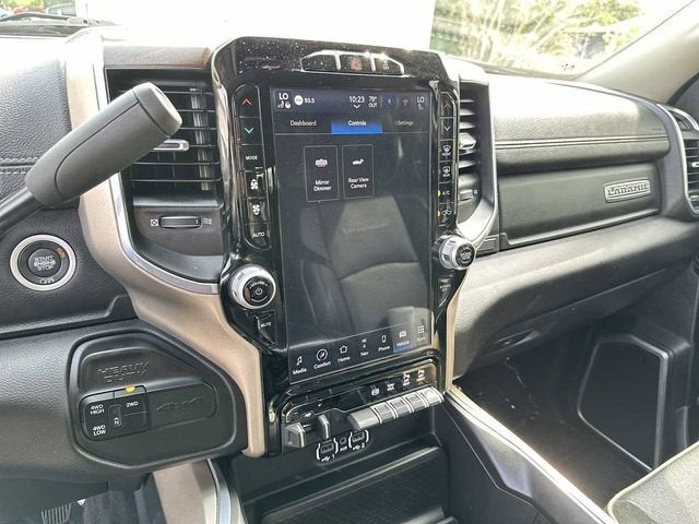 RAM 3500 Laramie Crew Cab 4x4 de 2024 con caja de 1,93 m