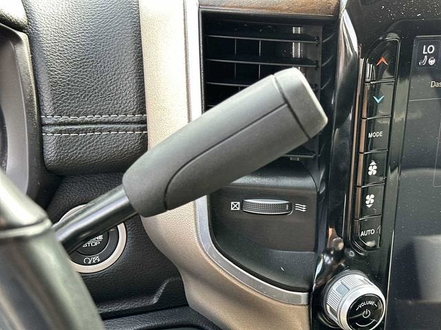RAM 3500 Laramie Crew Cab 4x4 de 2024 con caja de 1,93 m
