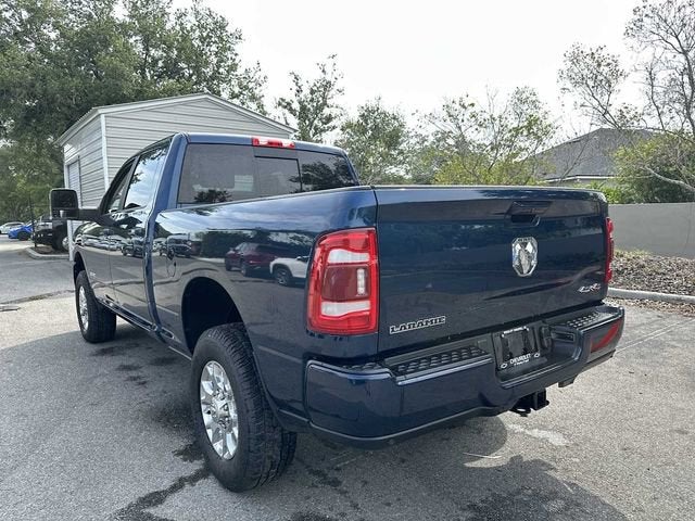 RAM 3500 Laramie Crew Cab 4x4 de 2024 con caja de 1,93 m