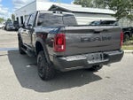 RAM 2500 Power Wagon Crew Cab 4x4 de 2025 con caja de 1,93 m