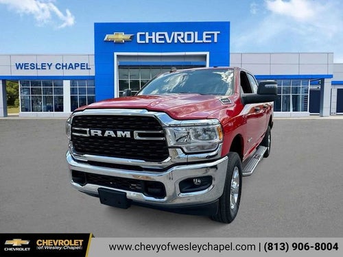 RAM 2500 Big Horn de 2024, cabina doble, tracción 4x4 y caja de 6'4"