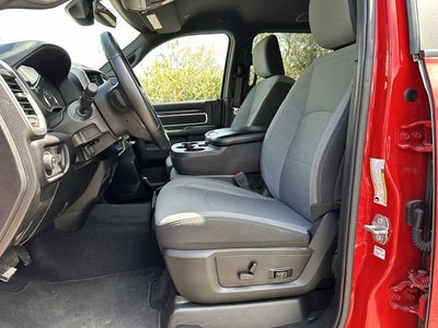 RAM 2500 Big Horn de 2024, cabina doble, tracción 4x4 y caja de 6'4"