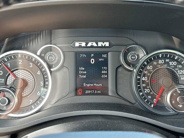 RAM 2500 Big Horn de 2024, cabina doble, tracción 4x4 y caja de 6'4"