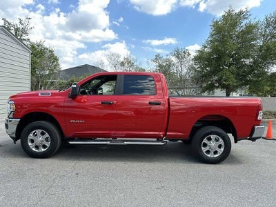 RAM 2500 Big Horn de 2024, cabina doble, tracción 4x4 y caja de 6'4"