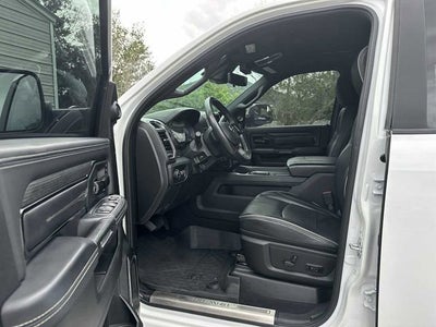 RAM 2500 Limited de 2022, cabina doble, tracción 4x4, caja de 1,93 m