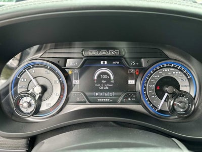 RAM 2500 Limited de 2022, cabina doble, tracción 4x4, caja de 1,93 m