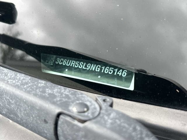 RAM 2500 Limited de 2022, cabina doble, tracción 4x4, caja de 1,93 m