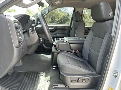 Chevrolet Silverado 1500 Custom Trail Boss 2024
