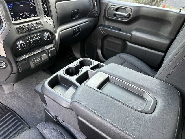 Chevrolet Silverado 1500 Custom Trail Boss 2024