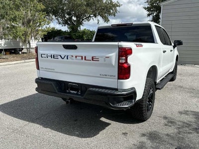 Chevrolet Silverado 1500 Custom Trail Boss 2024