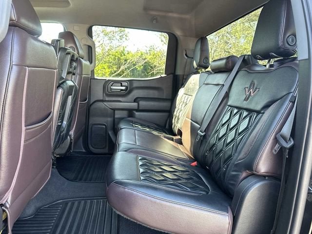 Chevrolet Silverado 1500 Custom Trail Boss 2021