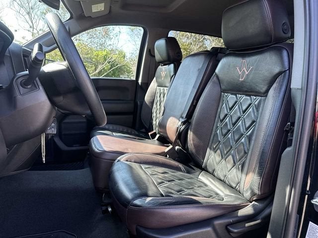 Chevrolet Silverado 1500 Custom Trail Boss 2021