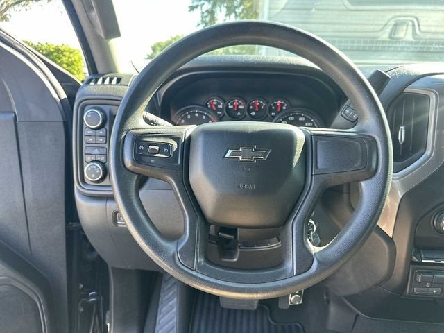 Chevrolet Silverado 1500 Custom Trail Boss 2021