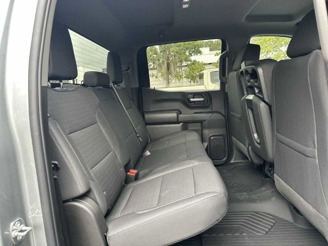 Chevrolet Silverado 1500 Custom Trail Boss 2026