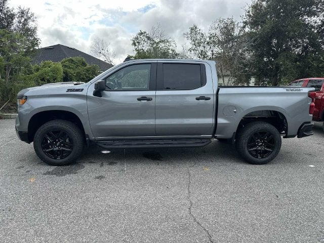 Chevrolet Silverado 1500 Custom Trail Boss 2026