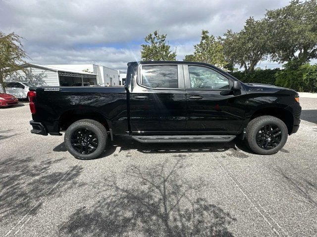 Chevrolet Silverado 1500 Custom Trail Boss 2026