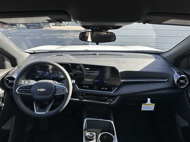 Chevrolet Equinox LT 2027