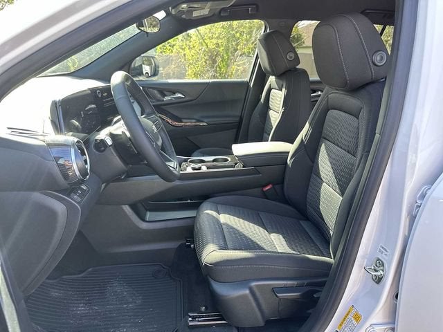 Chevrolet Equinox LT 2027