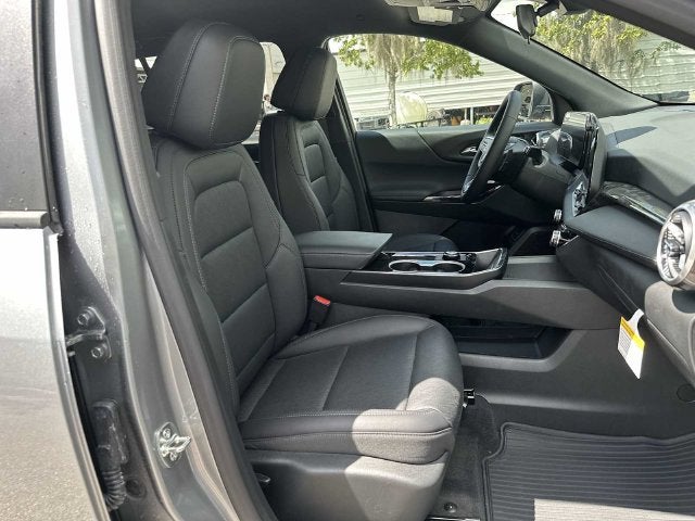 Chevrolet Equinox LT 2027