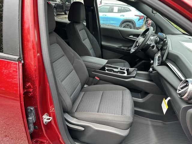 Chevrolet Equinox LT 2027