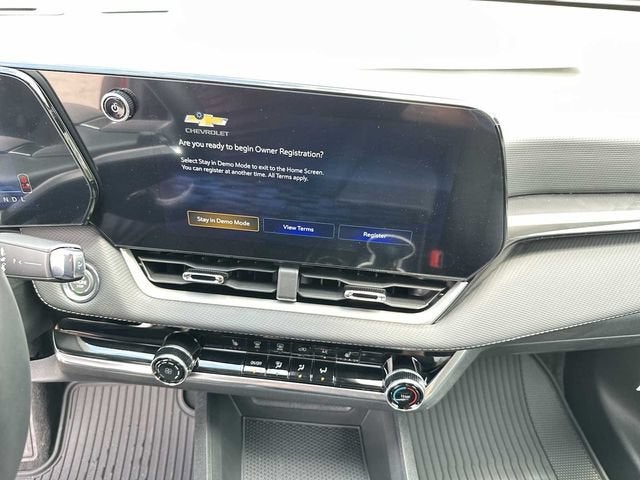 Chevrolet Equinox LT 2027