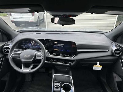 Chevrolet Equinox LT 2027