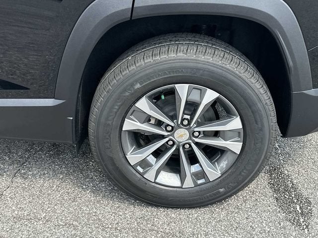 Chevrolet Equinox LT 2027