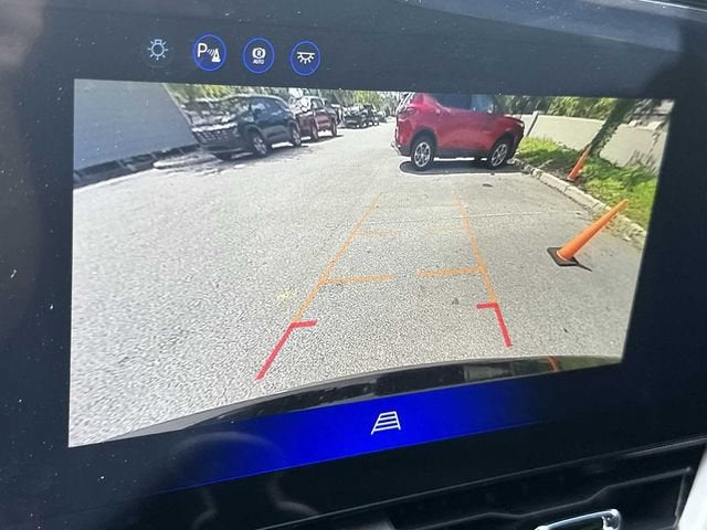 Chevrolet Equinox LT 2027