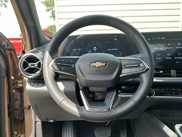 Chevrolet Equinox LT 2027