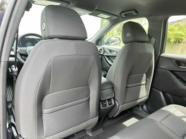 Chevrolet Equinox LT 2027