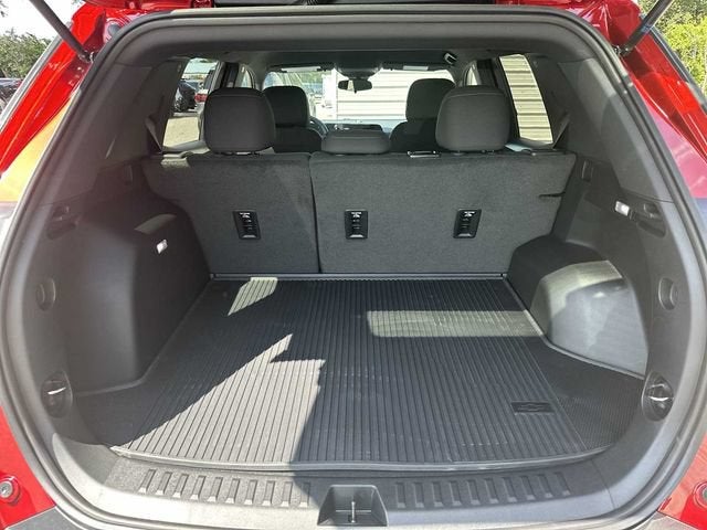 Chevrolet Equinox LT 2027