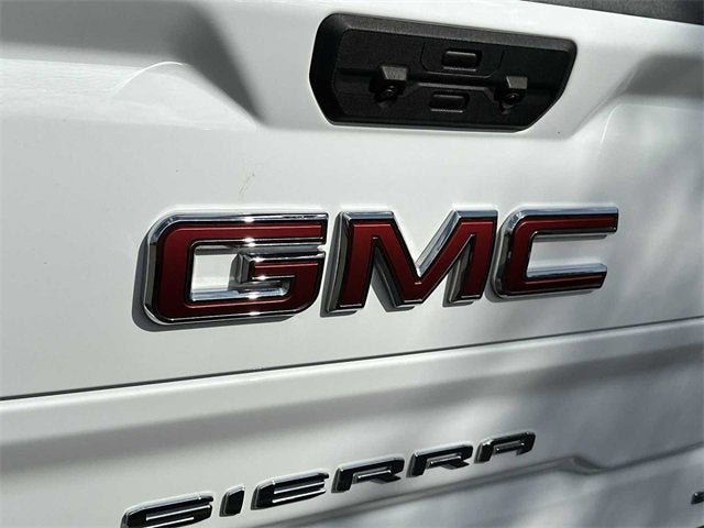 GMC Sierra 1500 SLT 2025