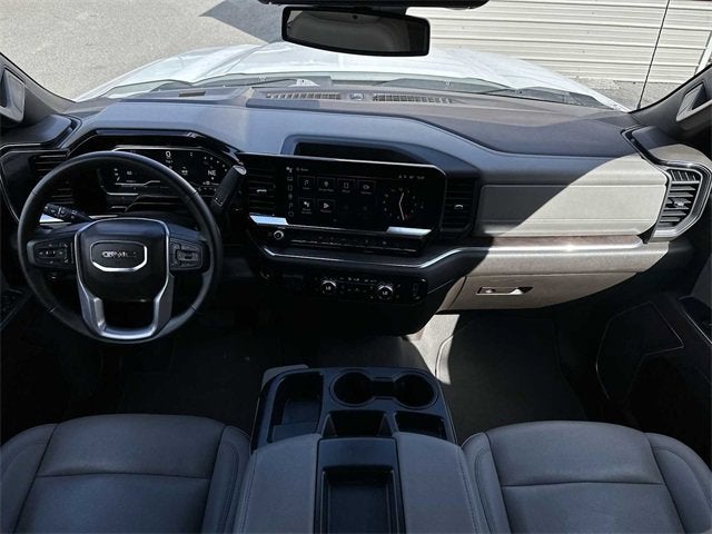 GMC Sierra 1500 SLT 2025