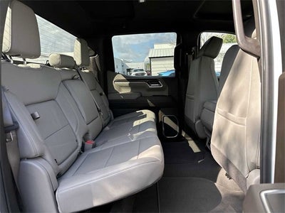 GMC Sierra 1500 SLT 2025