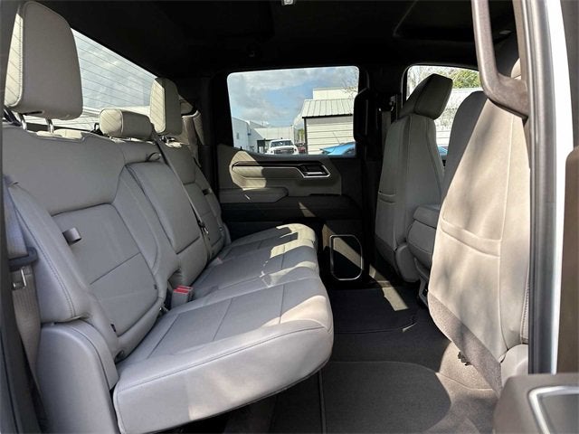 GMC Sierra 1500 SLT 2025