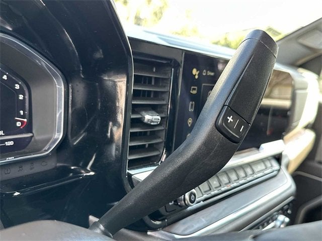 GMC Sierra 1500 SLT 2025