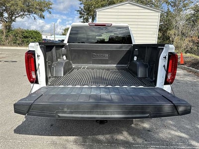 GMC Sierra 1500 SLT 2025