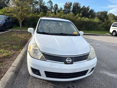 Nissan Versa 1.8S de 2008