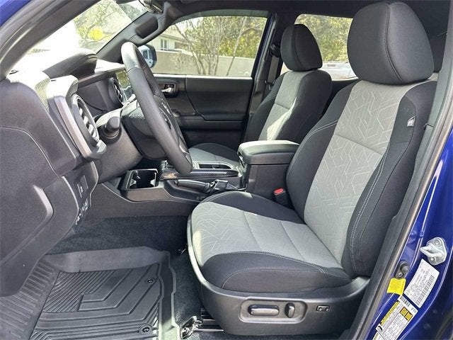 Toyota Tacoma 2WD SR5 2023